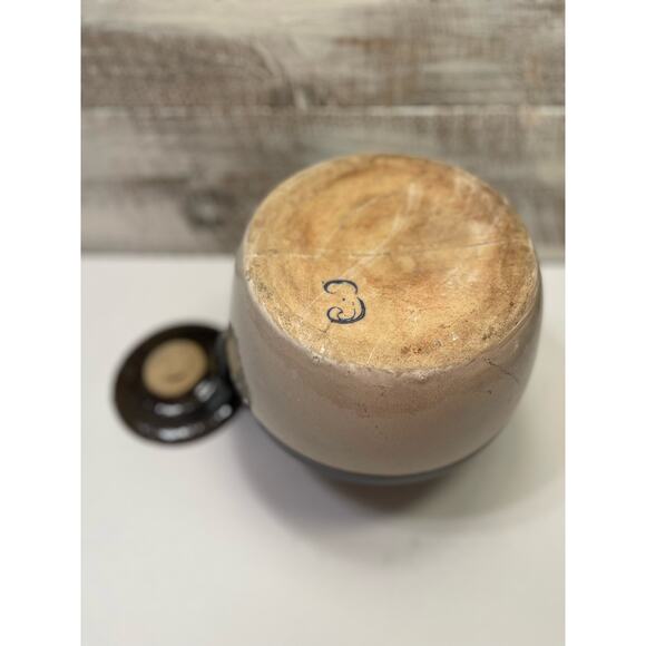 Vintage Primitive Number 3 Bean Pot/Crock One Handle with Lid - Picture 7 of 9